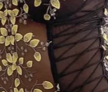 Curve Livia - Image 25